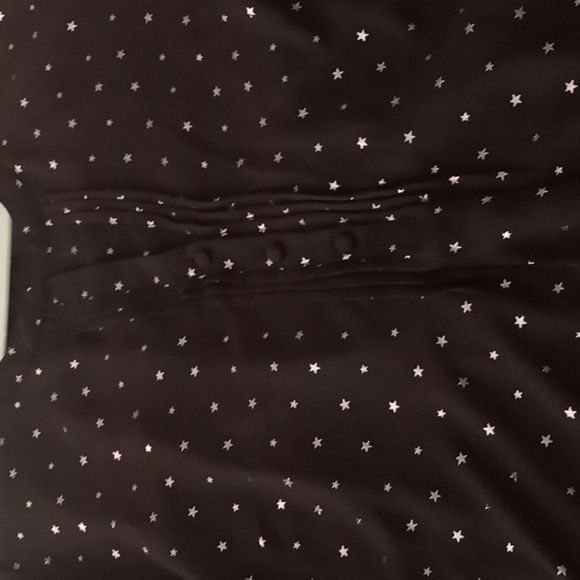 Torrid black and silver star long sleeve blouse XL or torrid size 1 - Picture 2 of 3